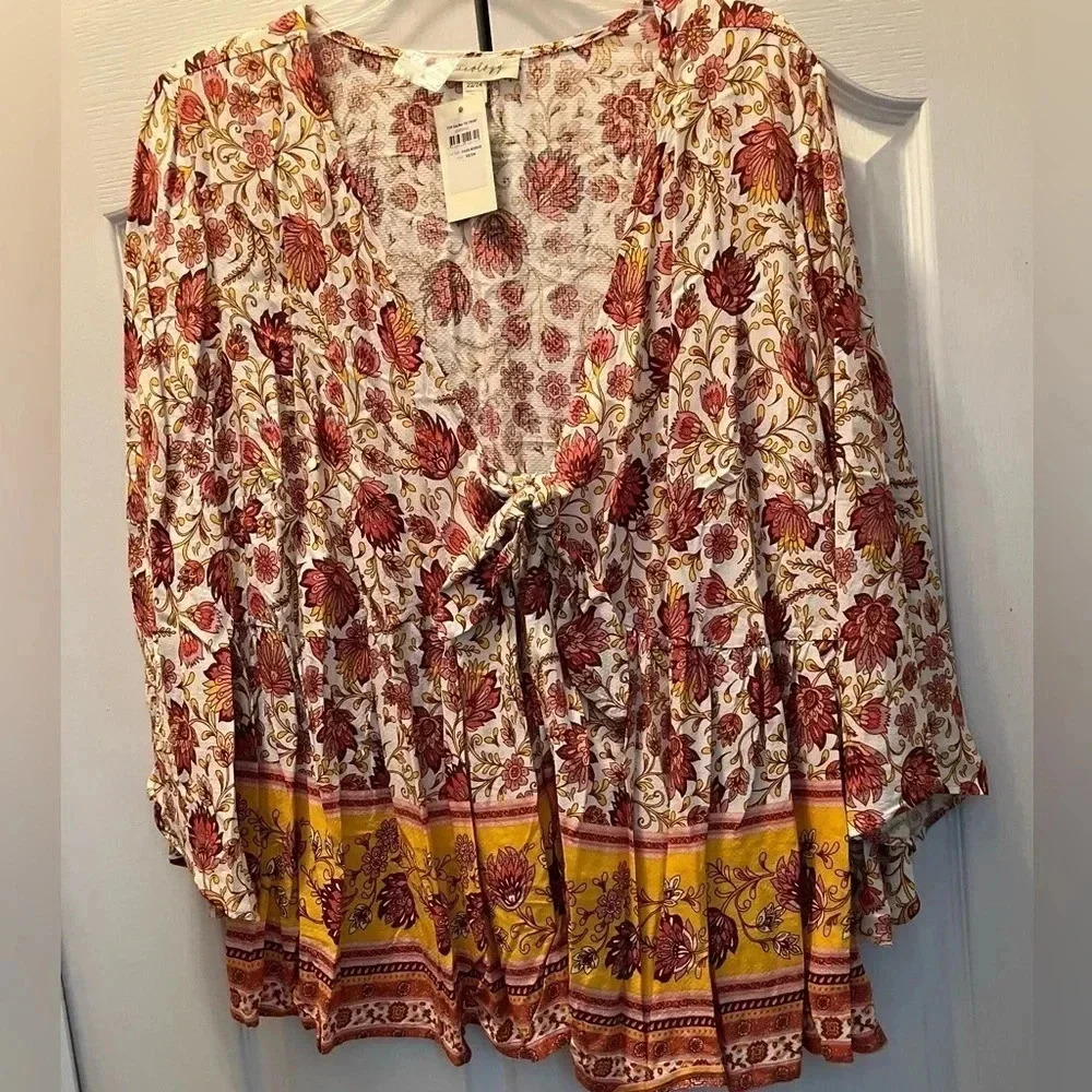 Aveology Pin Tuck Tie Front Women’s Top Size 22/24
